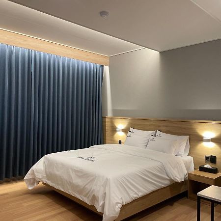 Brown Dot Hotel Gwangju Hanam Gwangju Metropolitan City Exterior photo